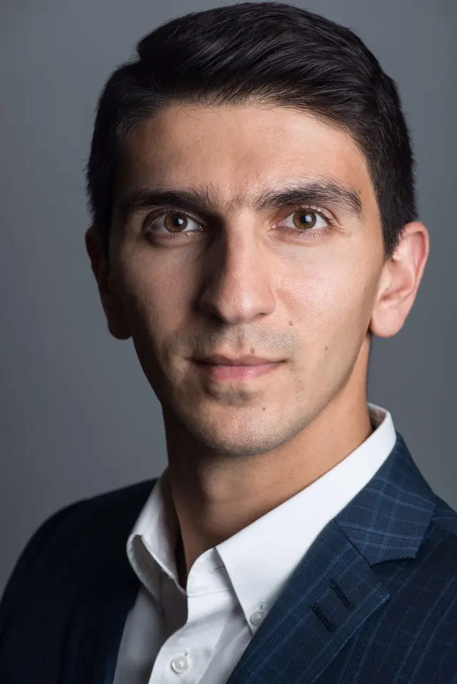 Tony Mamedbekov headshot